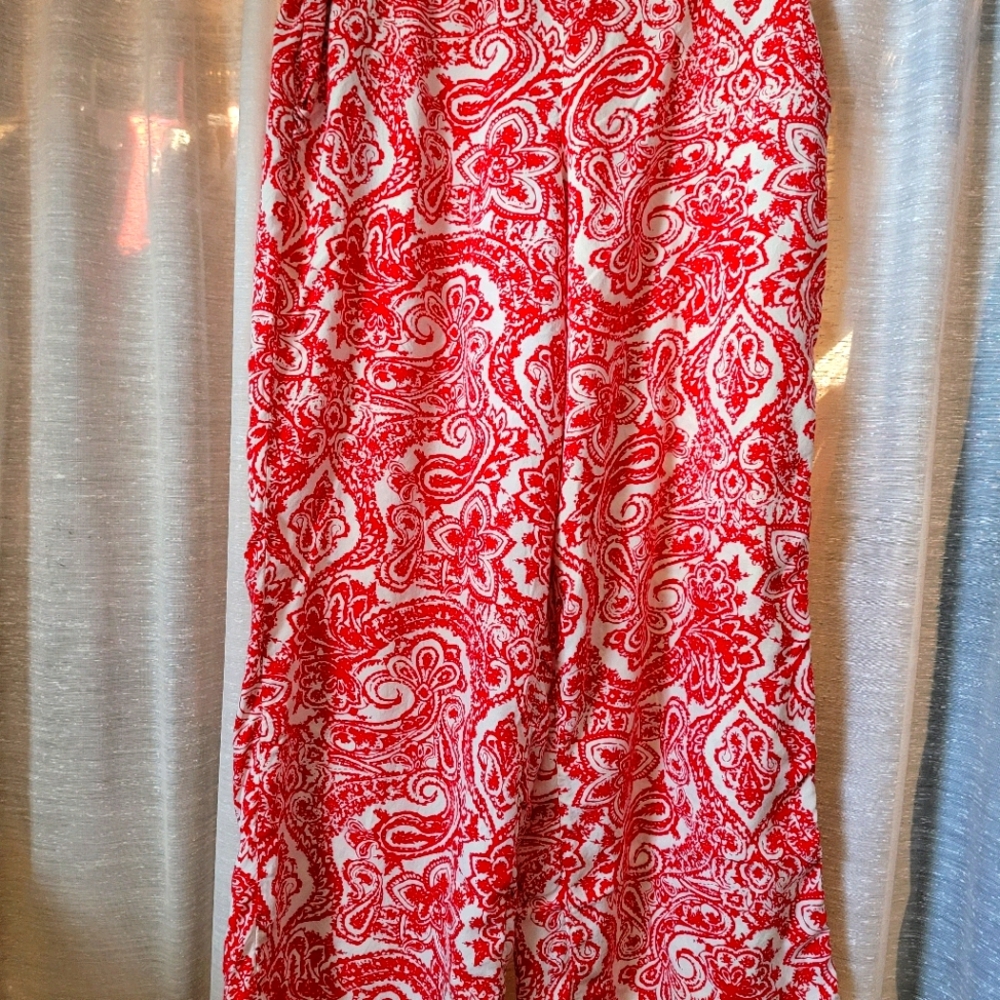 Solitaire Red and White beach bottoms
